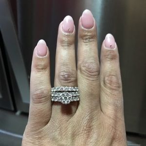 1 carat Two piece wedding ring